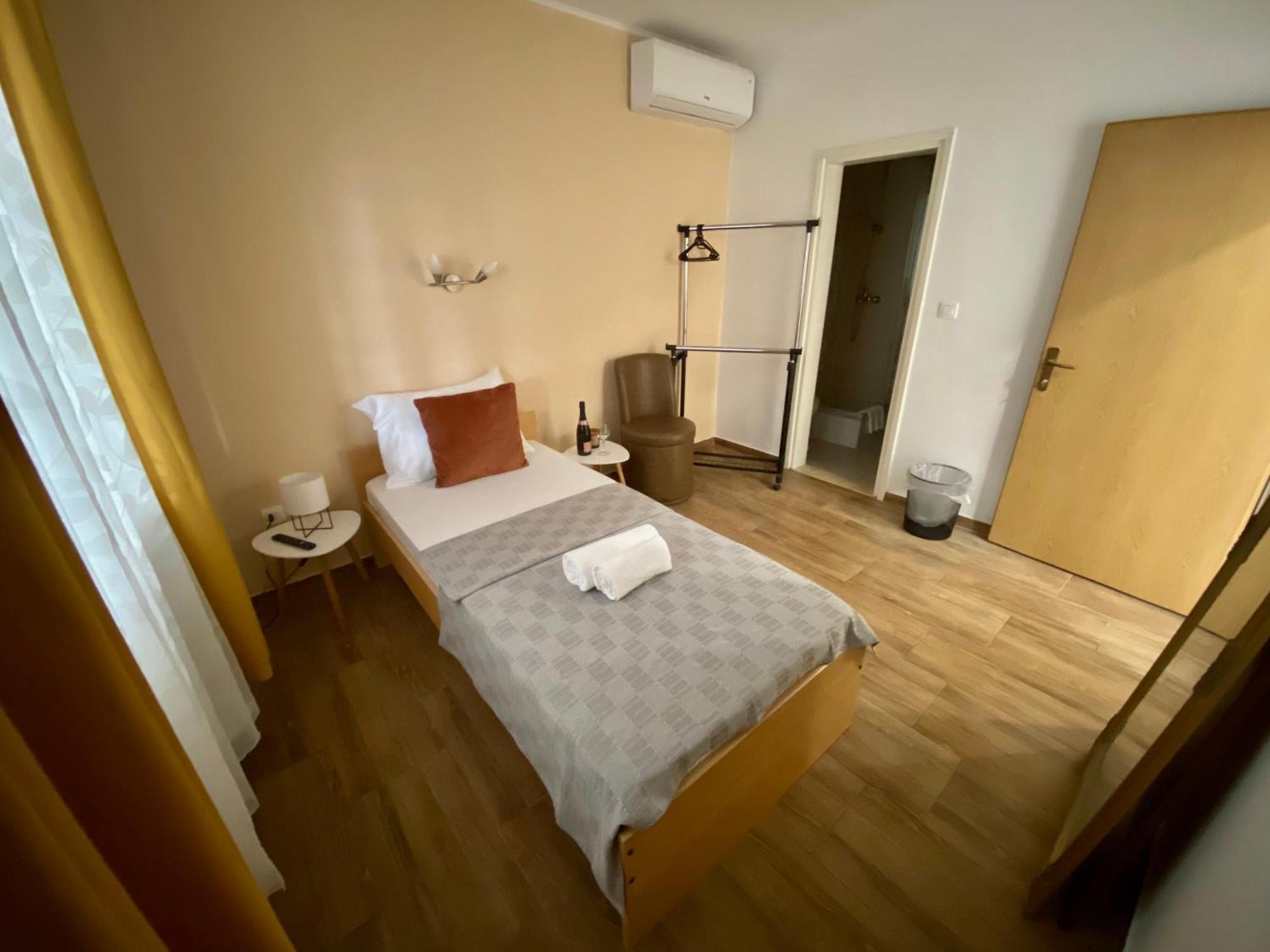 Apartments Adaleta Dubrovnik Exterior photo